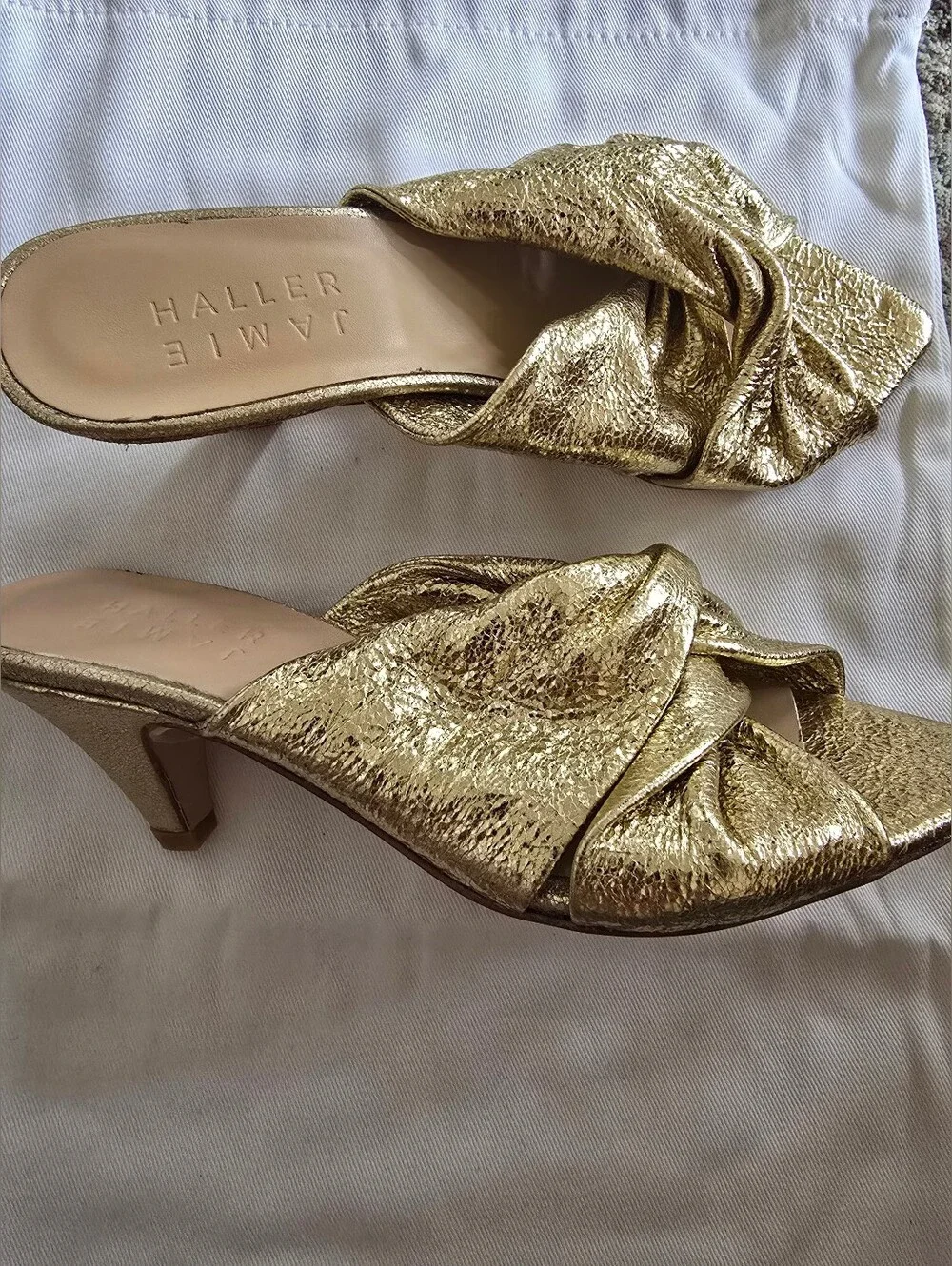 Jamie Haller The Knot Heel In Gold